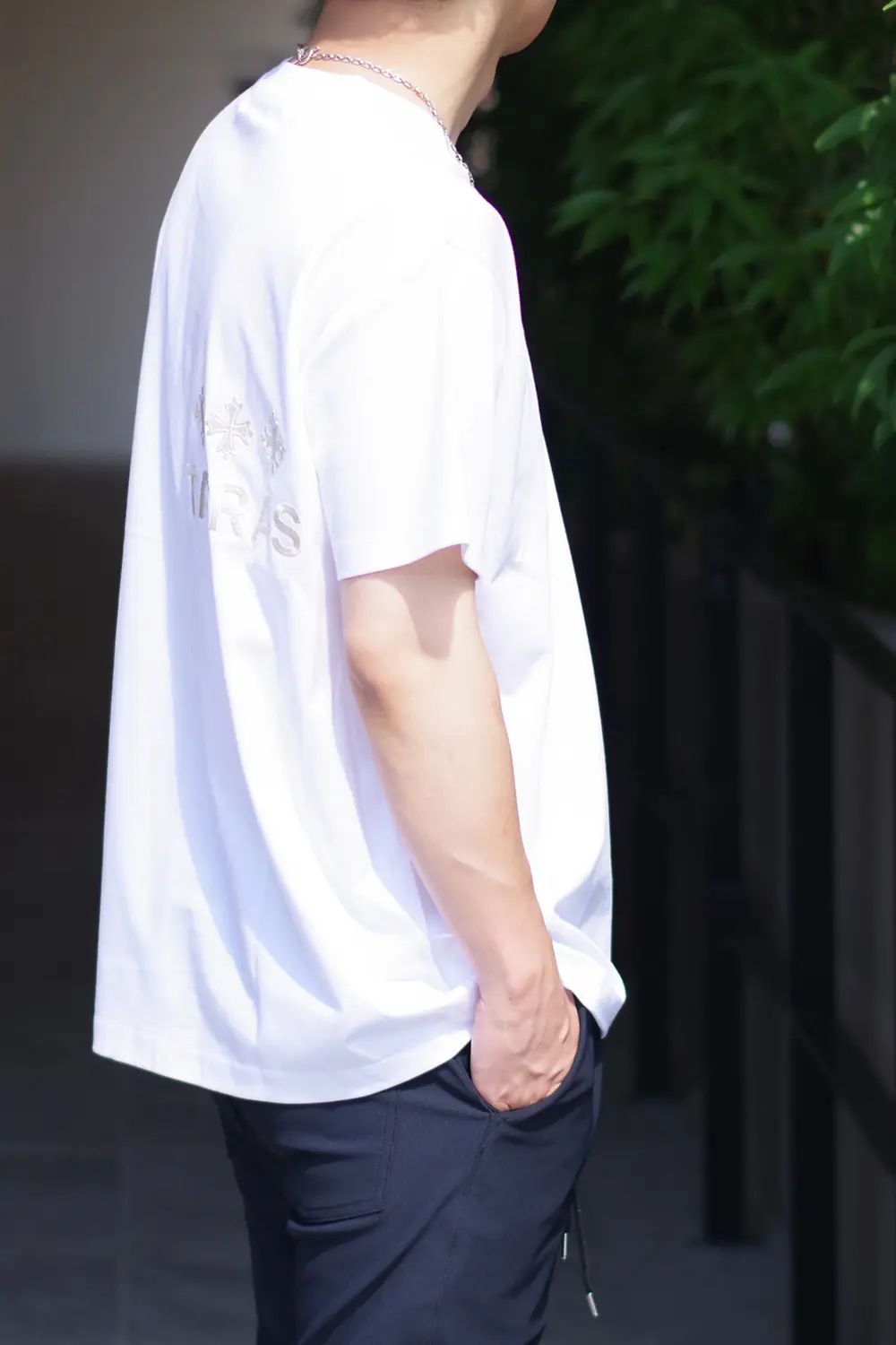NUNKI (ヌンキ) / ブランドロゴ刺繍 ハーフスリーブ Tシャツ ホワイト
