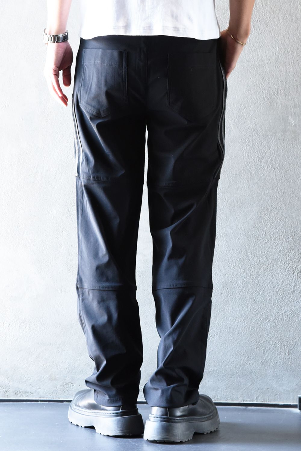 Johnson LINE WIDE PT / 360°ストレッチ ワイドシルエット ジョンソンラインパンツ (ブラック/ブラック)