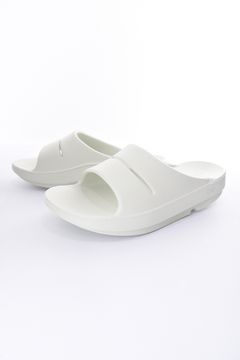 【国内正規品】 OOahh / ウーアー リカバリーシャワーサンダル コズミックグレー