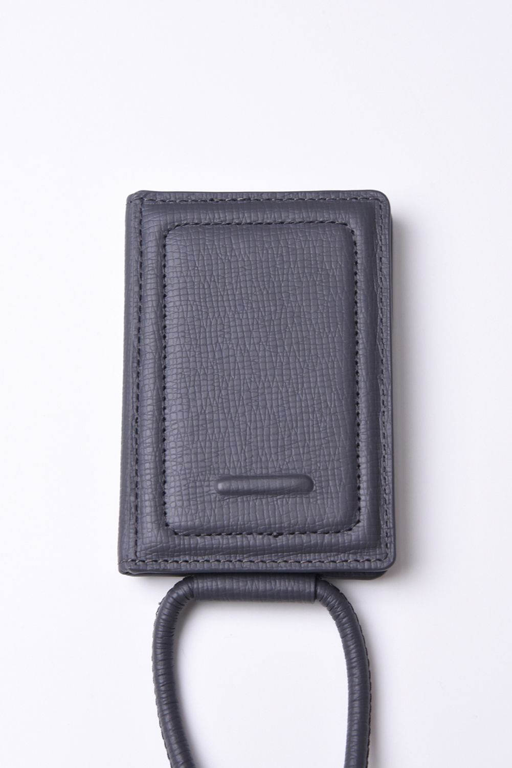 STRAPPED-ACCESSORY-CARDCASE / ストラップ付き MagSafe対応 ショルダーカードケース (グレー)