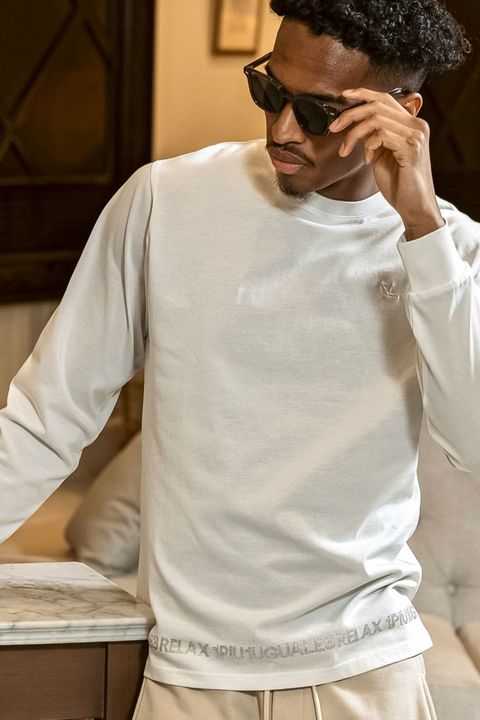 【25AW】 LONG T-SHIRT WITH RHINESTONE HEM / ラインストーンヘムシルケットロングTシャツ (ホワイト)