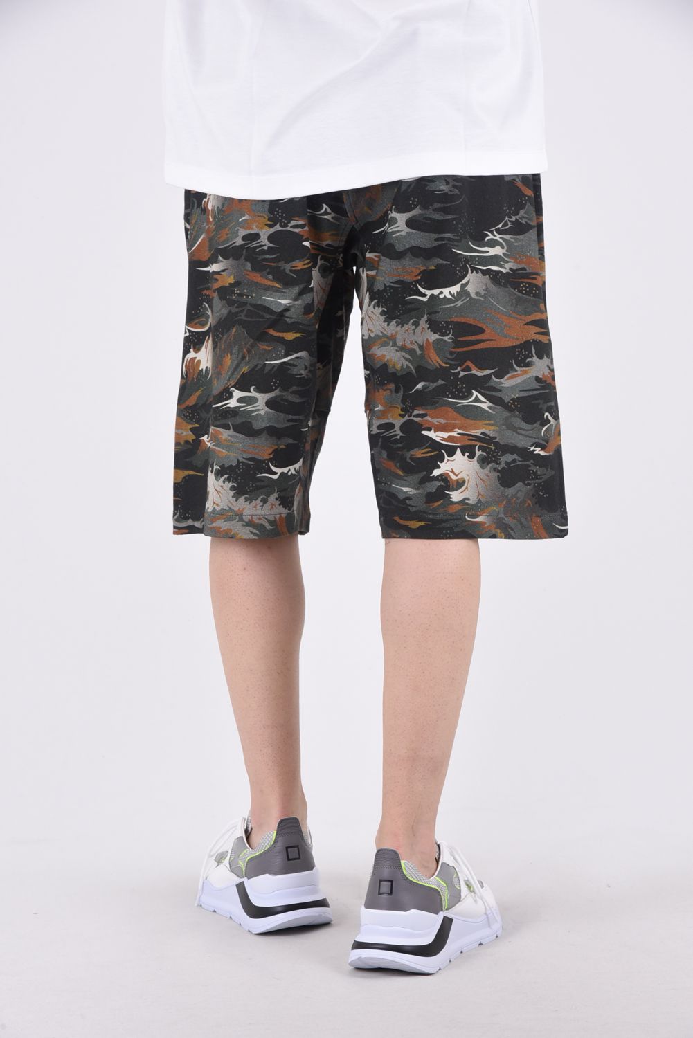 WM x GRAMICCI WAVE CAMO WIDE SHORTS PANTS / グラミチコラボ オリジナルカモ プリント ワイトショーツ ブラック