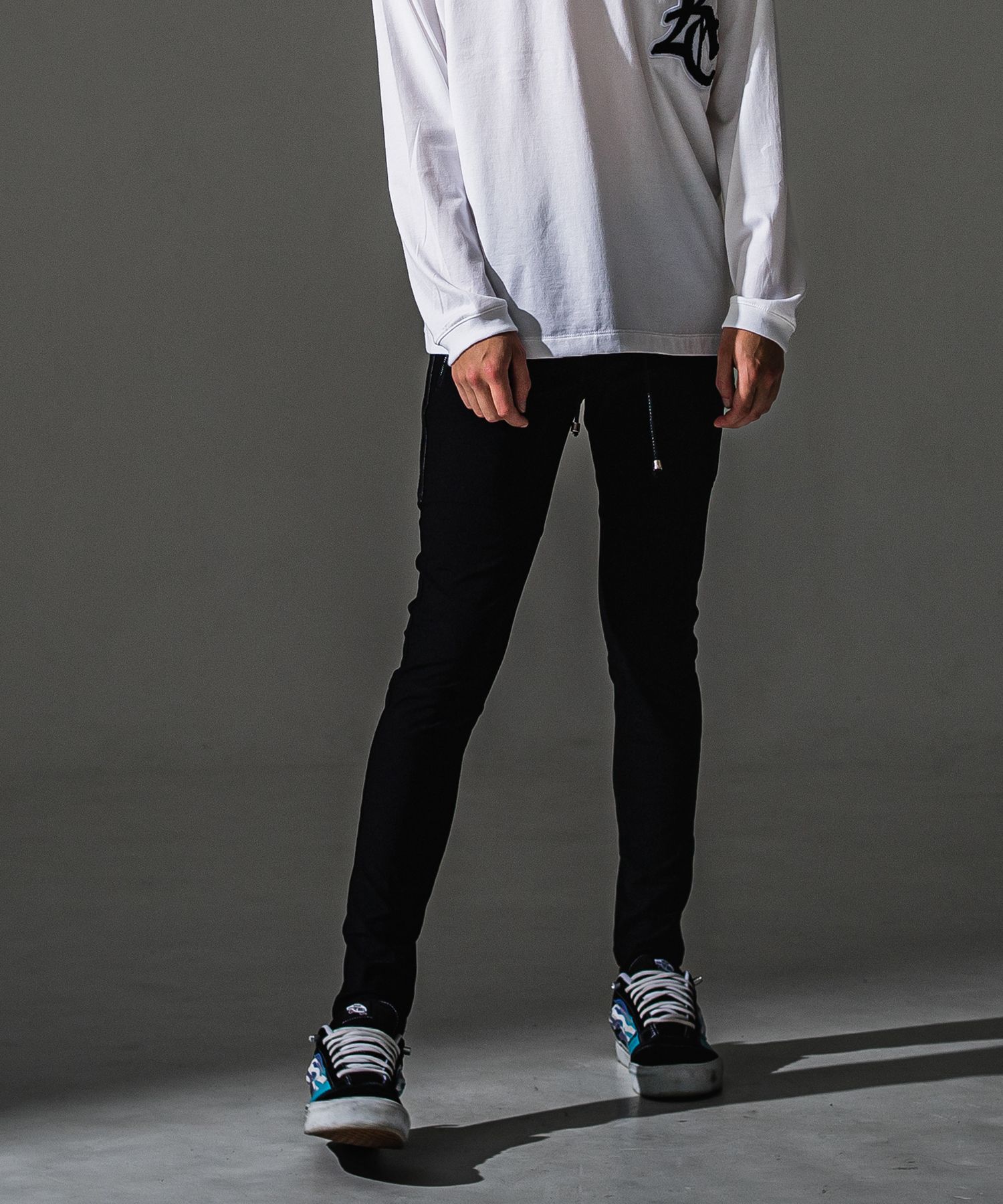 Johnson LINE NYLON PT / 【定番】 ナイロンマイクロファイバー ジョンソンラインパンツ (ブラック/ブラック)（7月下旬入荷予定）※オーダー締切:5月23日(土)17時