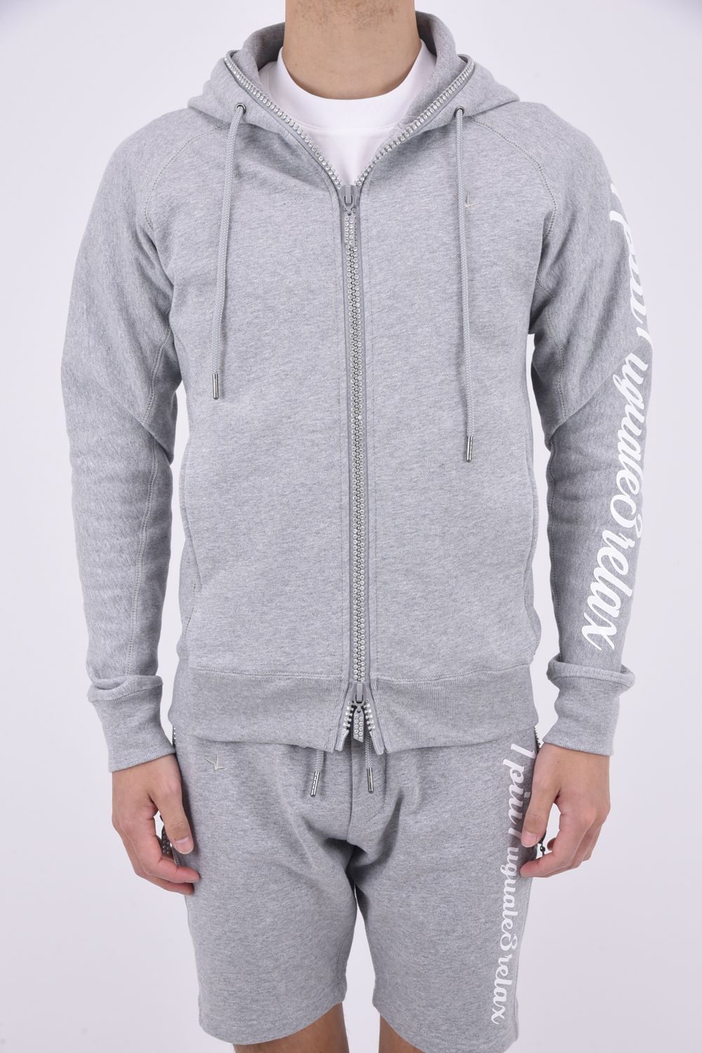 GLITTER ZIP HOODIE / グリッターロゴ ジップパーカー トップグレー