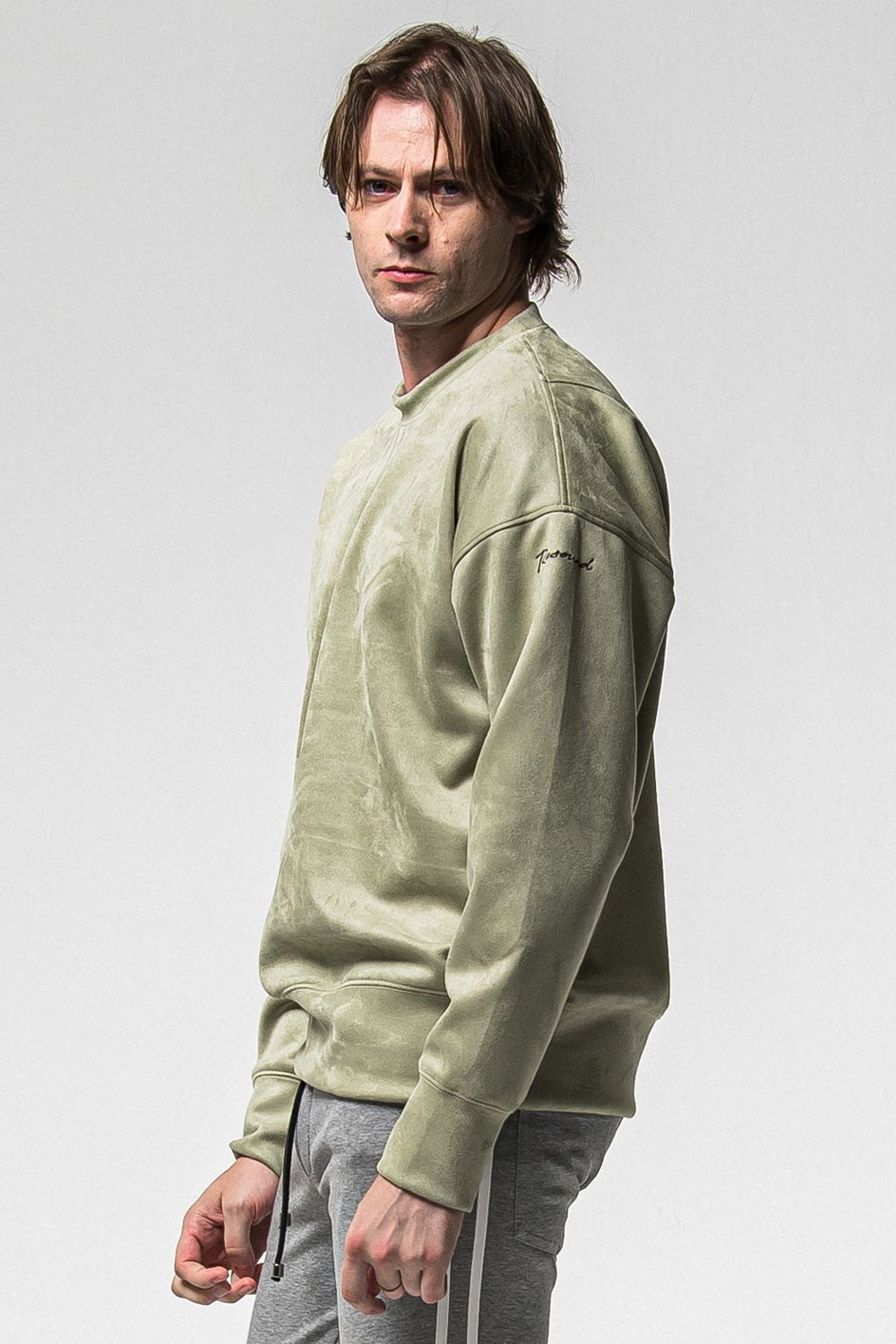 SUEDE DROP TRAINER / スウェード ロゴ ルーズ トレーナー (カーキ) (1月上旬入荷予定) ※オーダー締切：9月1日(月)18:00