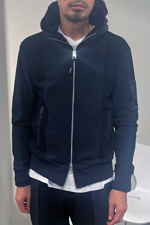 【26AW】 JUAN / ハイブリッド ジップアップパーカー (ブルーネイビー) (9月入荷予定)