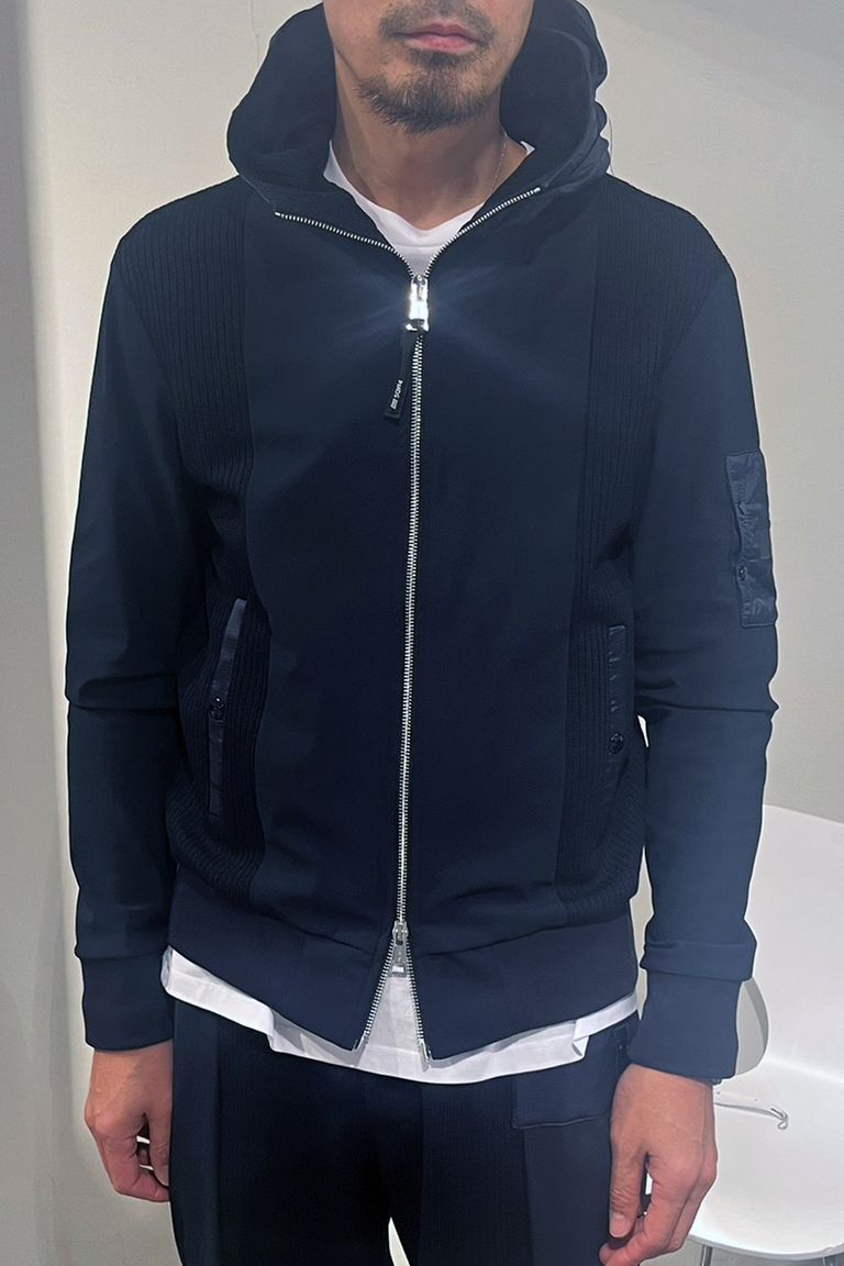 MODEL： 181cm / 69kg 着用サイズ：L