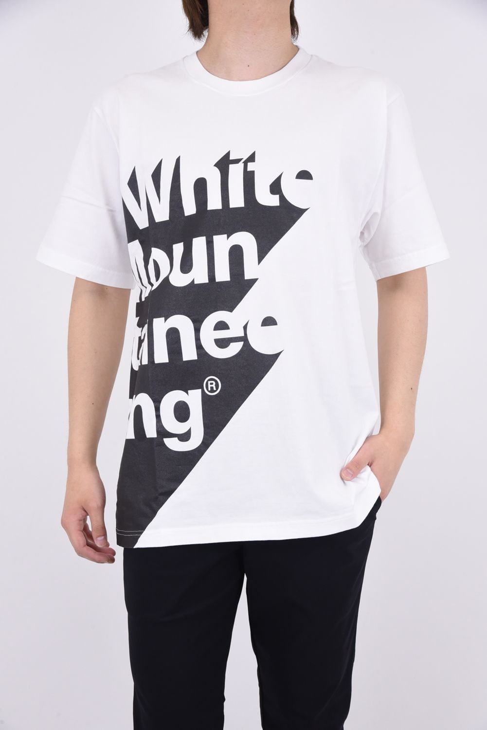 SHADOW LOGO PRINTED T-SHIRT / シャドーロゴ プリント クルーネック Tシャツ ホワイト
