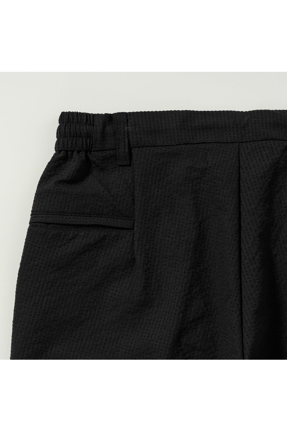 SEERSUCKER HALF SLACKS  / ロゴ刺繍 シアサッカー ハーフスラックス ブラック