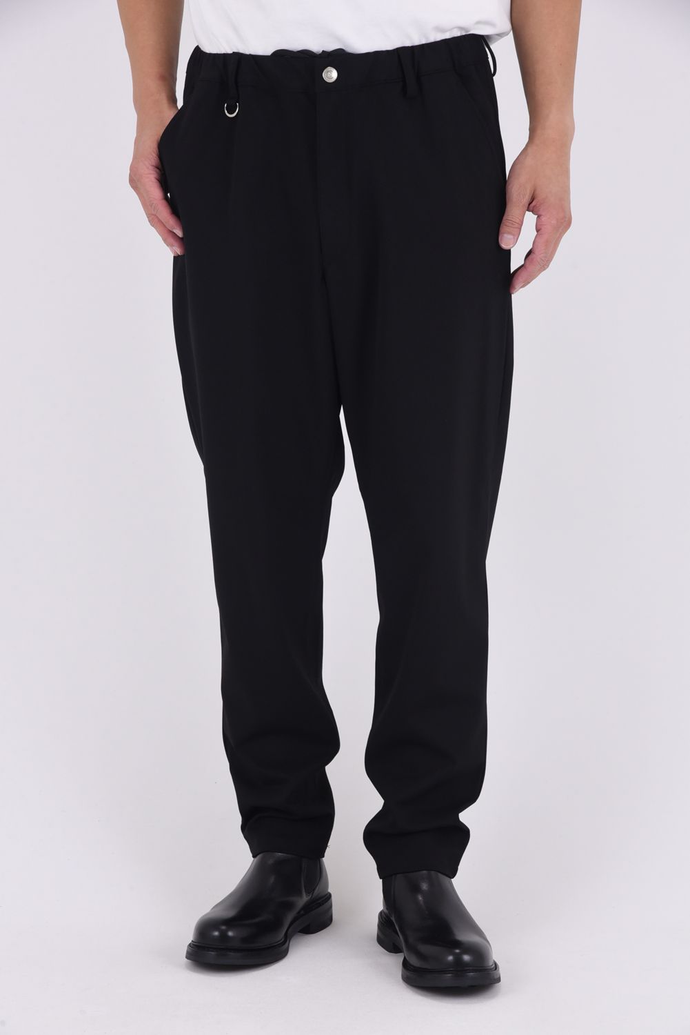 PAT WIDE EASY PANTS / オックス生地 ワイドテーパード イージースラックス ブラック