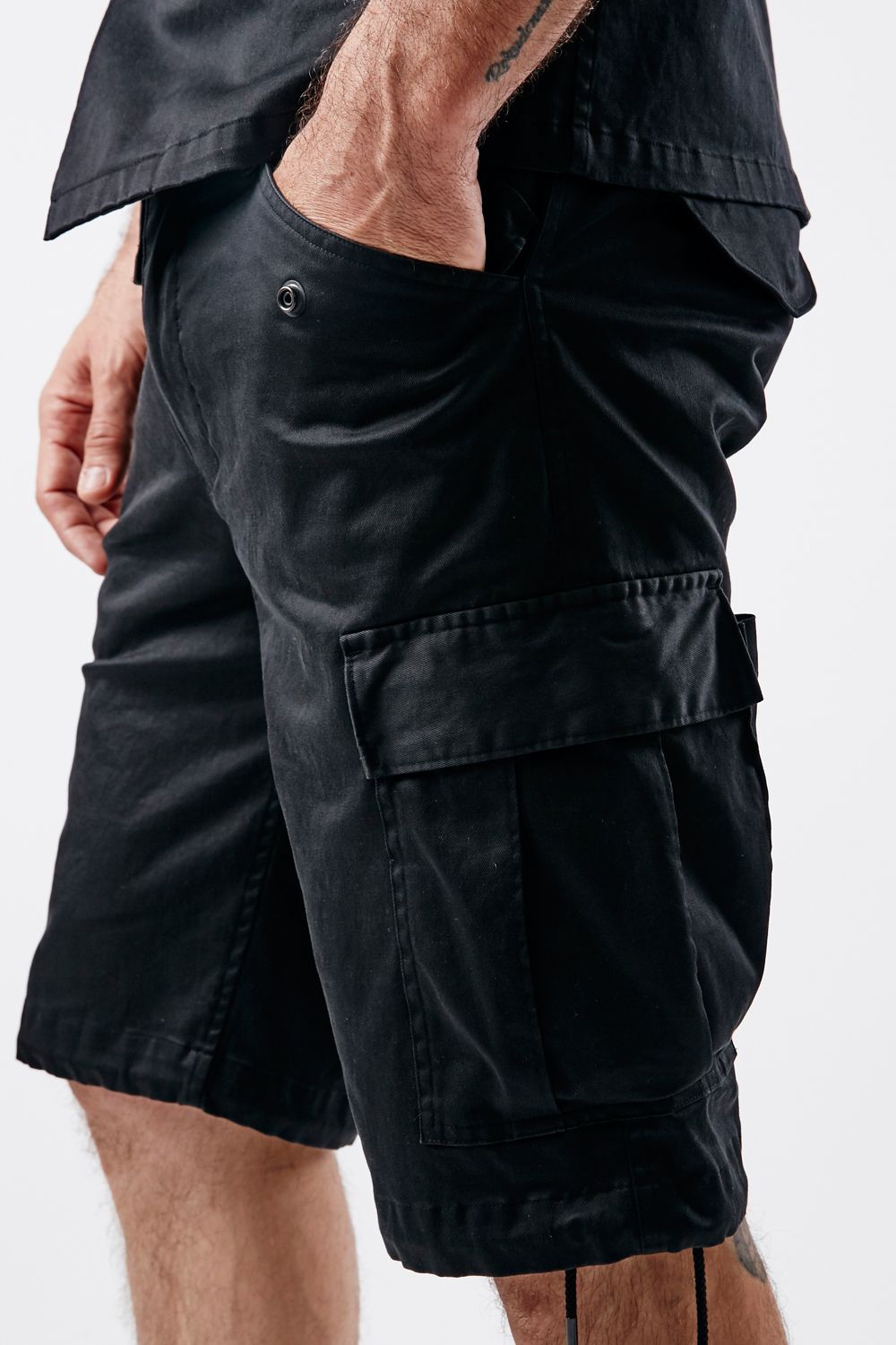 【BLACK MILITARY Vol.12】 M-65 CARGO SHORTS-BLACK (8月末頃入荷予定 )※オーダー締切7/28(水)11:59迄