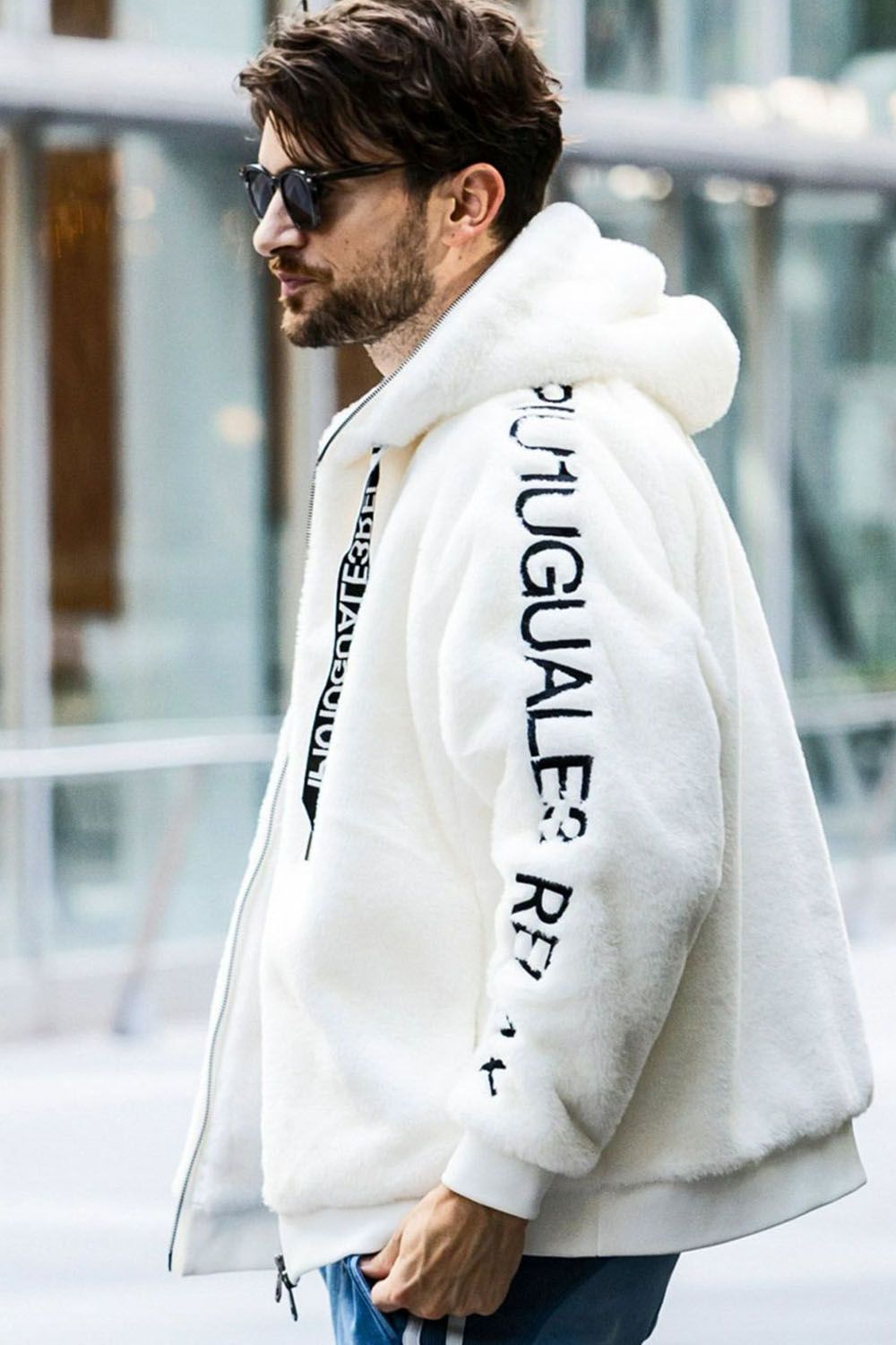BOA LOGO HOODIE / ワイドスピンドル 袖ロゴ ファーブルゾン ホワイト
