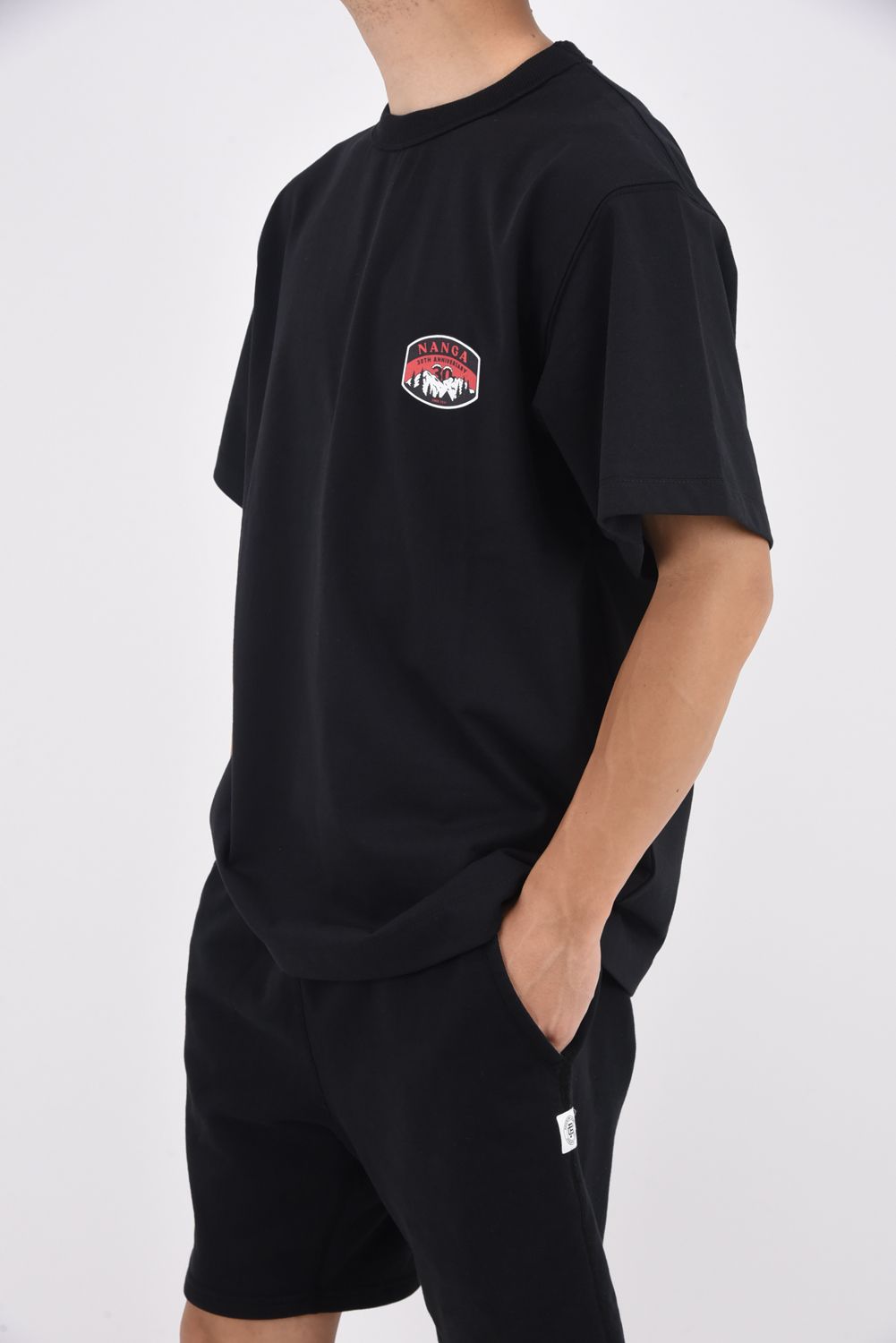 ECO HYBRID BOX LOGO EMBROIDERY TEE(UNISEX) – NANGA ONLINE SHOP