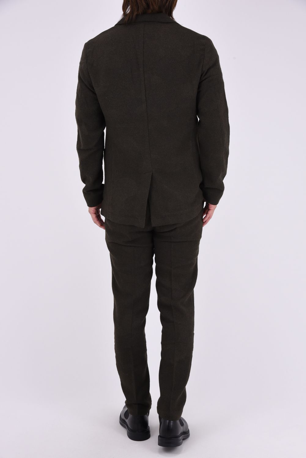 【26AW】【セットアップ】 WOOL-BLEND CAMO-EMBOSSED JACKET & SLACKS / ウール混 エンボスカモフラージュ テーラードシングルジャケット&イージースラックス (カーキ)