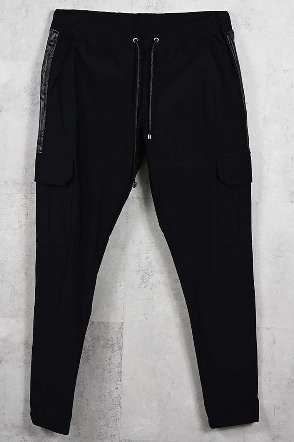 DARRELL HEAT CARGO PT / 【定番商品】 裏起毛 エコレザーサイドライン カーゴパンツ (ブラック) (11月上旬頃入荷予定) ※オーダー締切：9月1日(月)18:00