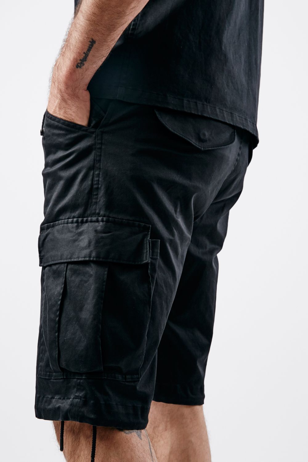 【BLACK MILITARY Vol.12】 M-65 CARGO SHORTS-BLACK (8月末頃入荷予定 )※オーダー締切7/28(水)11:59迄