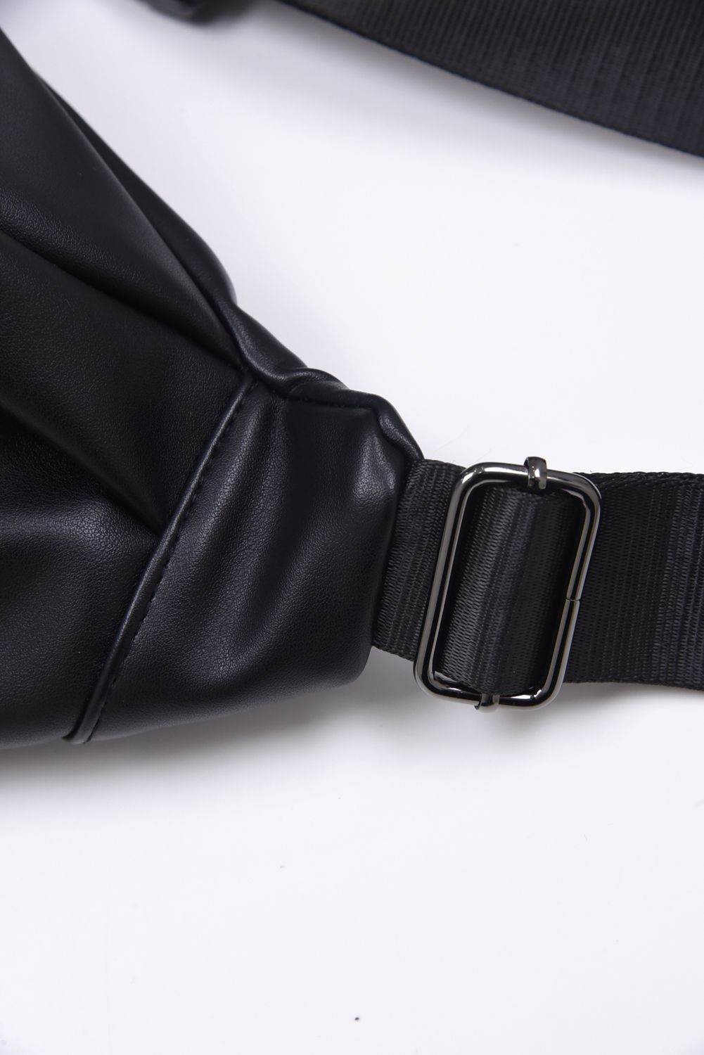 PU WAIST BAG / PU ウエストバッグ (ブラック)