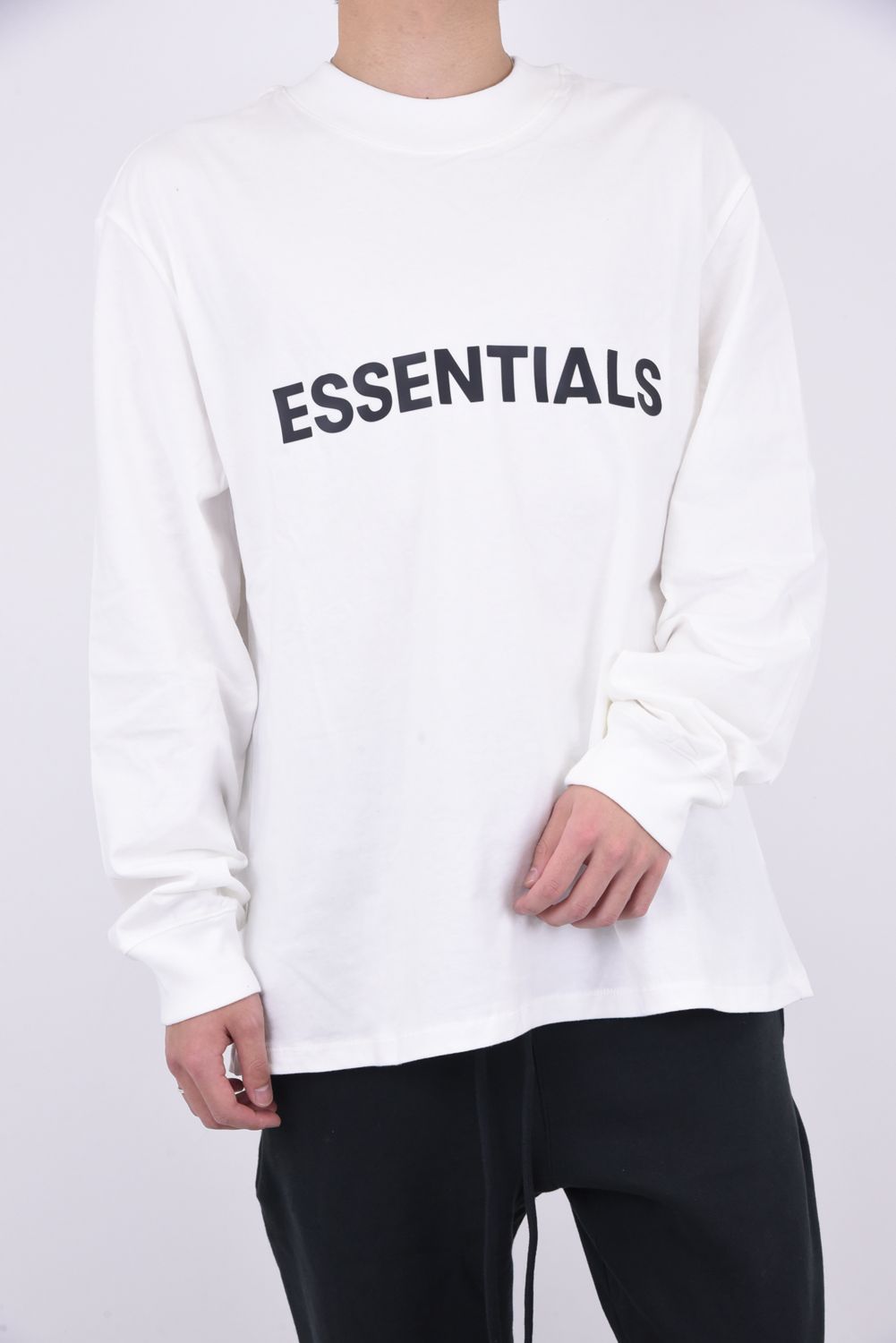 FOG ESSENTIALS - ESSENTIALS FRONT LOGO L/S / フロント ロゴ クルー