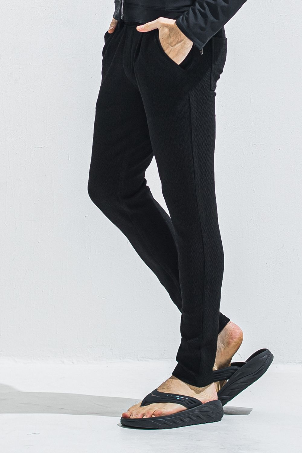 CHRIS EASY TUCK PANTS / ブリスターニット スラックスイージータックパンツ (ブラック) (4月中旬入荷予定) ※オーダー締切:2月15日(日)18時