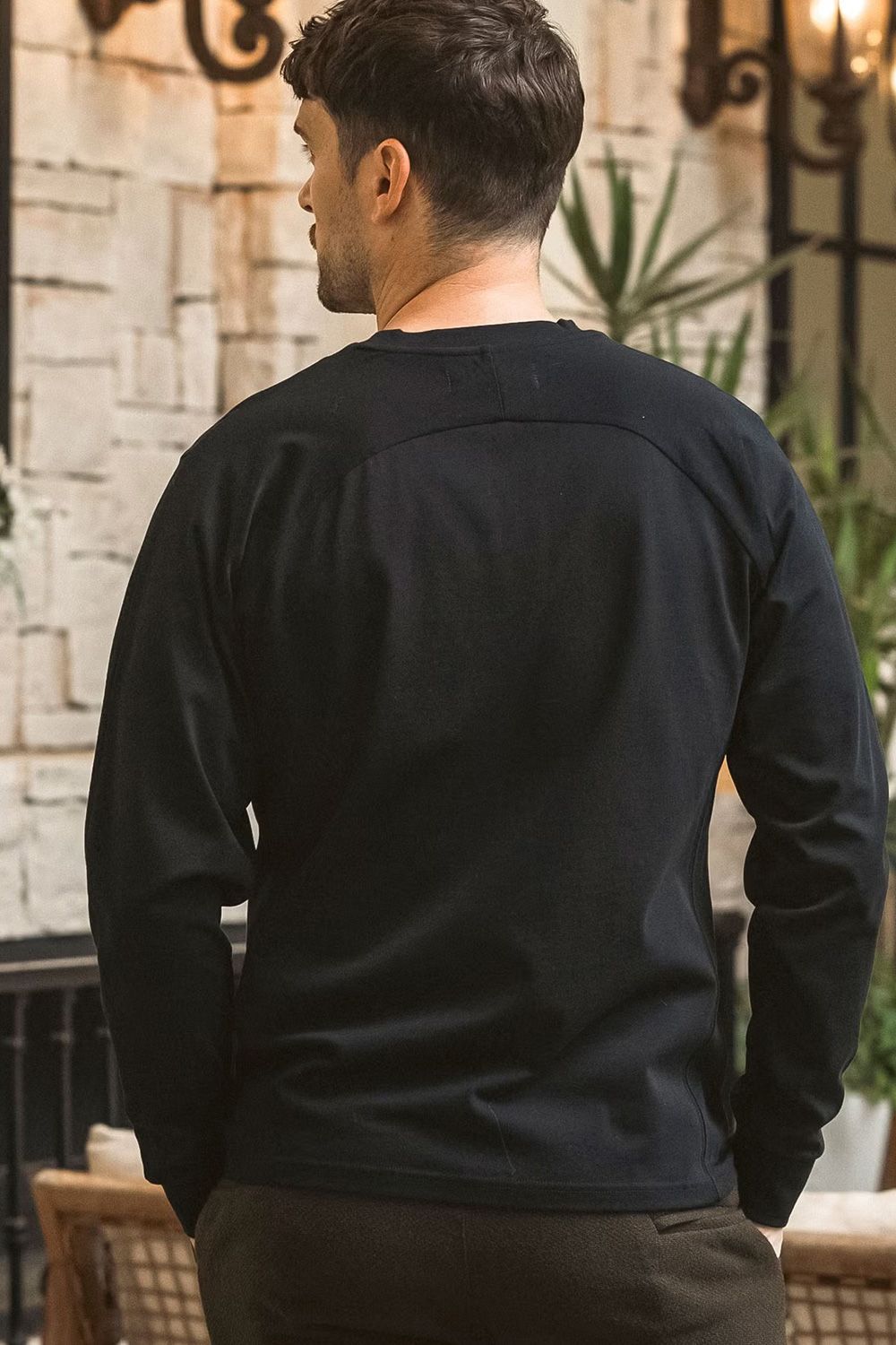【26AW】 SCRIPT LOGO HOTFIX STUDS L/S T-SHIRT / スクリプトロゴ ホットフィックス スタッズ ロングスリーブ Tシャツ (ブラック)
