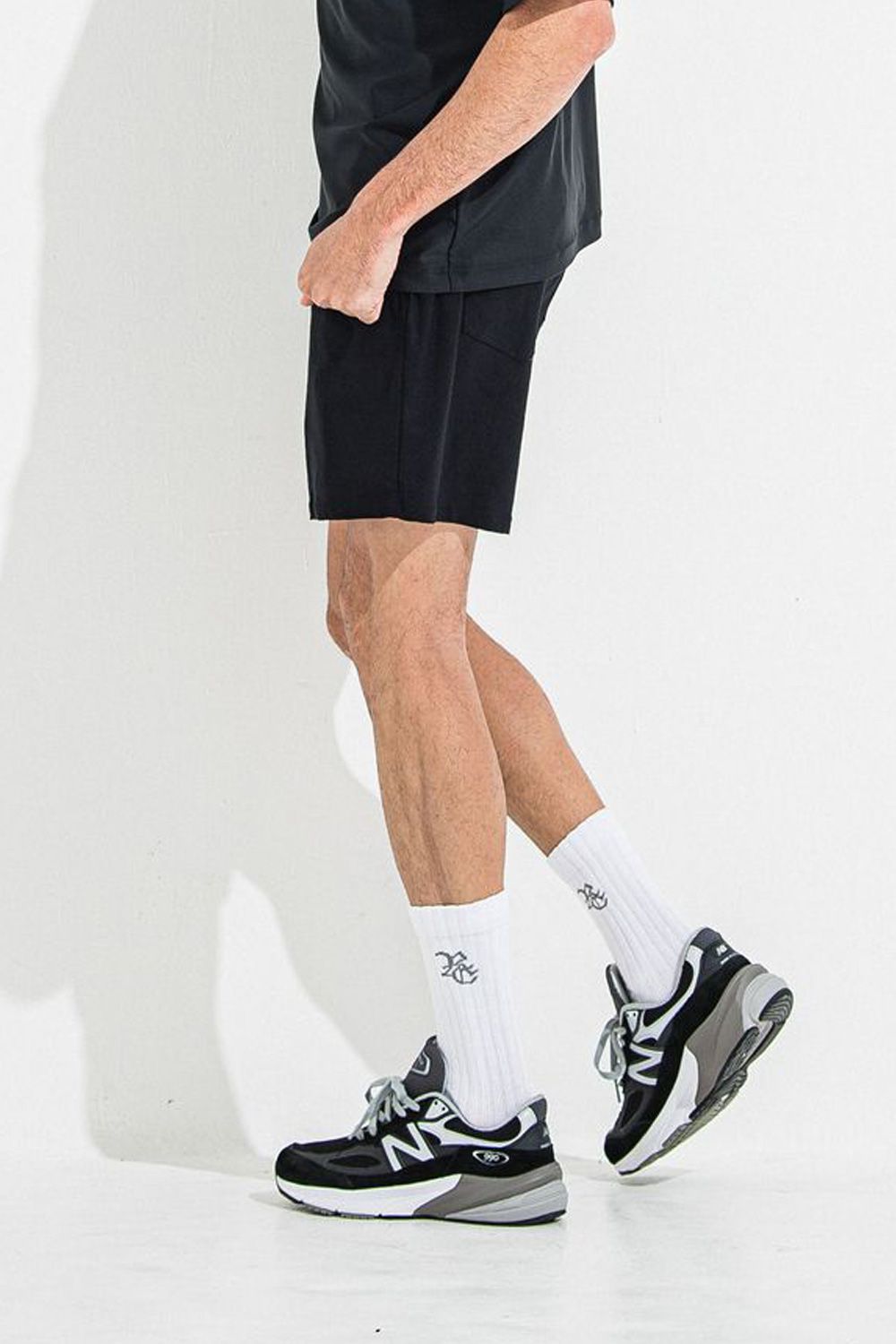 TV NYLON SHORTS / ナイロンマイクロファイバー ルーズフィット ショートパンツ ブラック