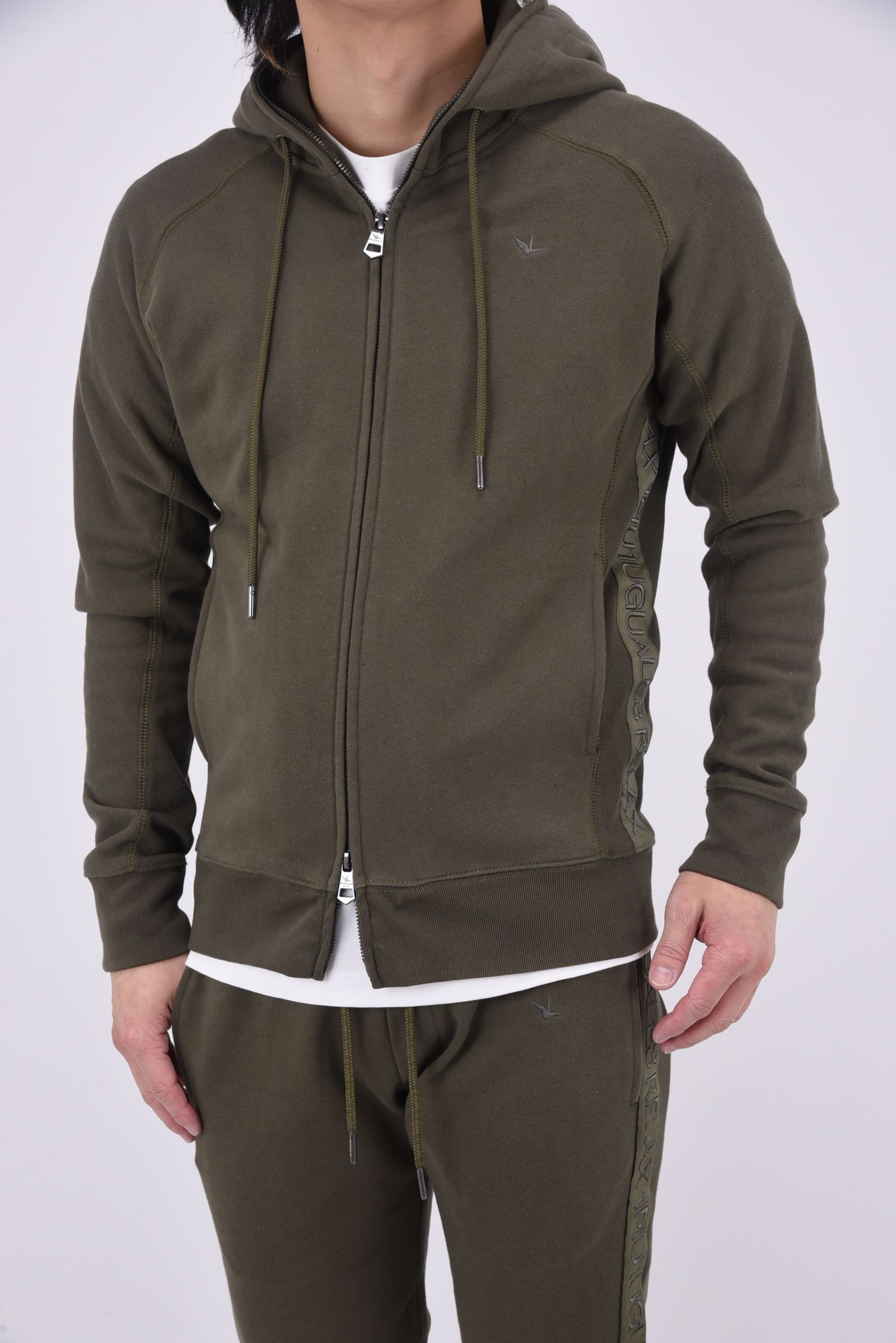 TAPE LOGO HOODIE / テープロゴ ジップアップフーディー (カーキ)