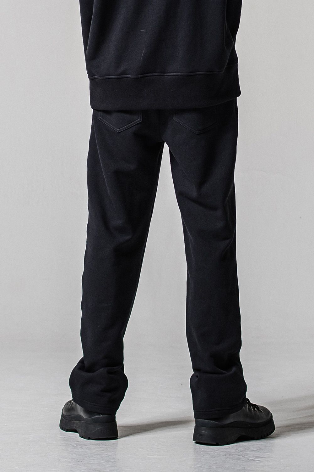 HF URAKE WIDE TUCK PANTS / 高機能裏毛 セミワイドシルエット イージータックパンツ (ブラック) (1月中旬入荷予定)