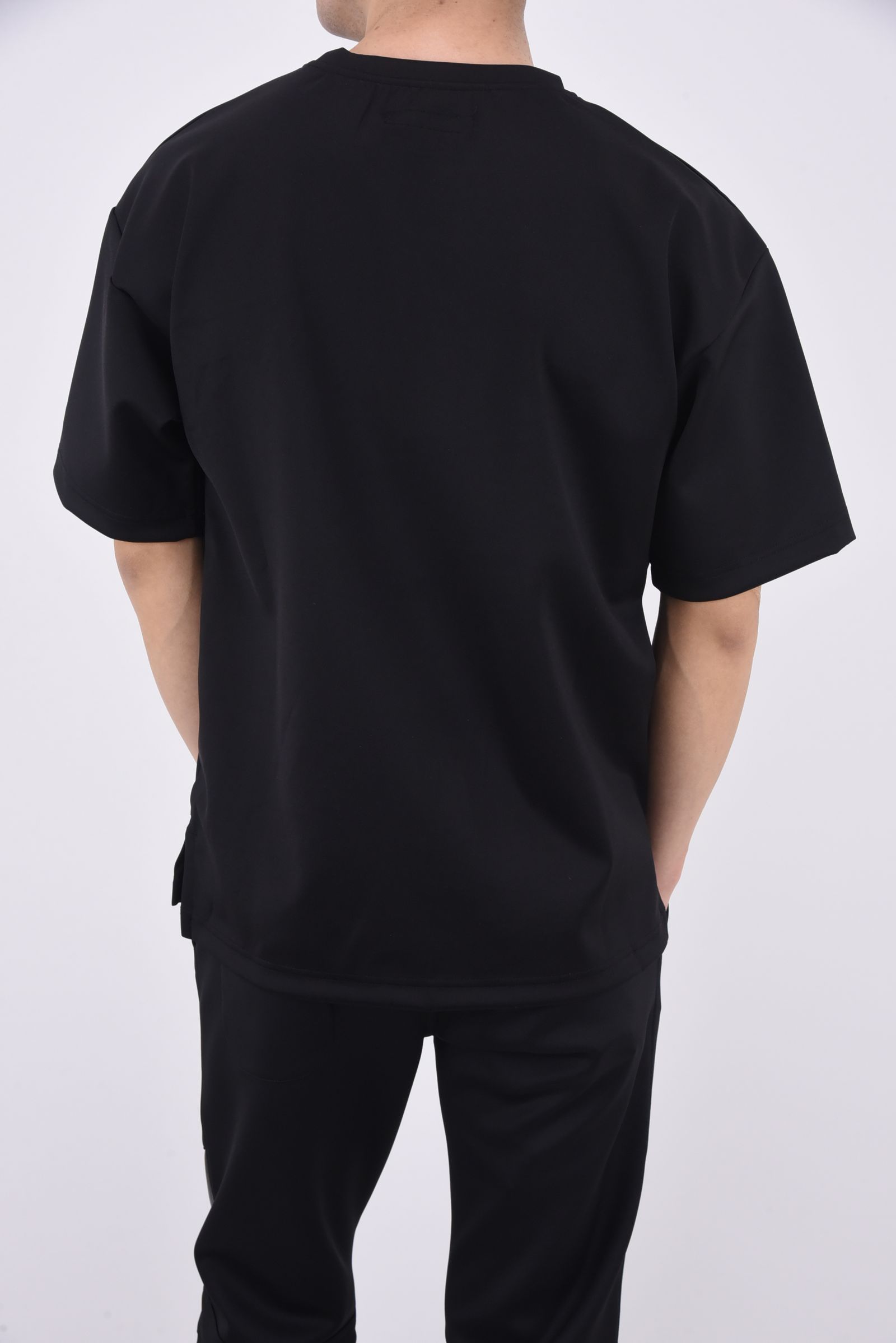 113 HEXAGON BIG T / 113 ヘキサゴンロゴ クルーネック 半袖 Tシャツ ブラック