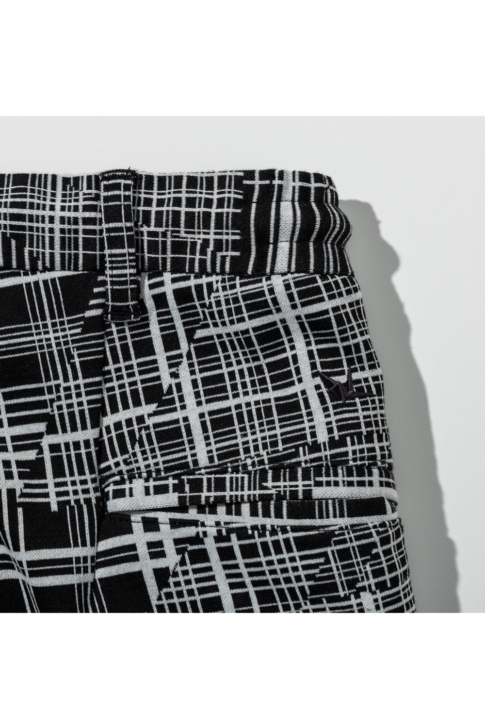 【26SS】 GEOMETRIC CLASSIC JACQUARD SLACKS / ジオメトリック総柄 イージースラックス (ブラック) (2月上旬入荷予定)