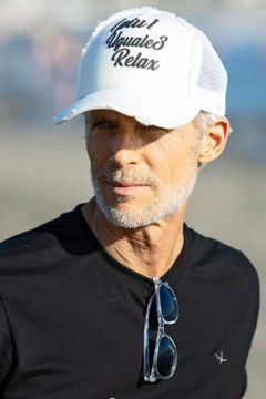 3 STEPS LOGO CAP / 発泡プリント ロゴキャップ ホワイト
