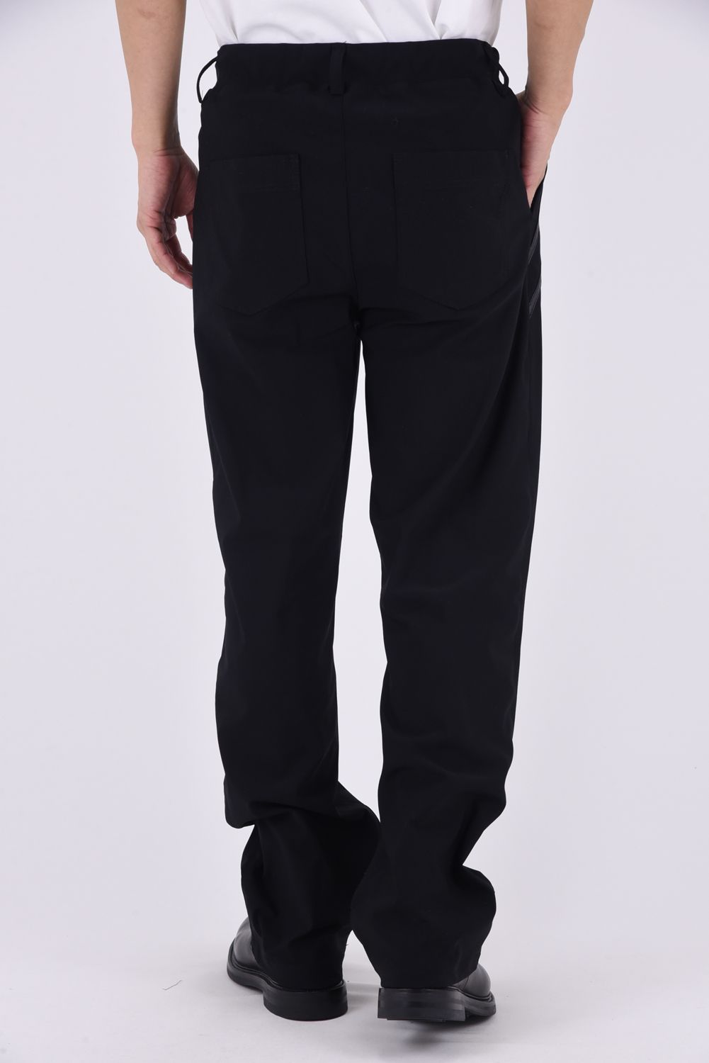 EDGE NYLON SEMI WIDE PT / ナイロンマイクロファイバー エコレザーライン セミワイド イージーパンツ (ブラック/ブラック)