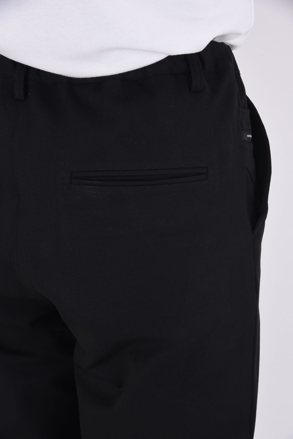 PAT WIDE EASY PANTS / ストレッチツイル ワイドテーパード イージースラックス ブラック
