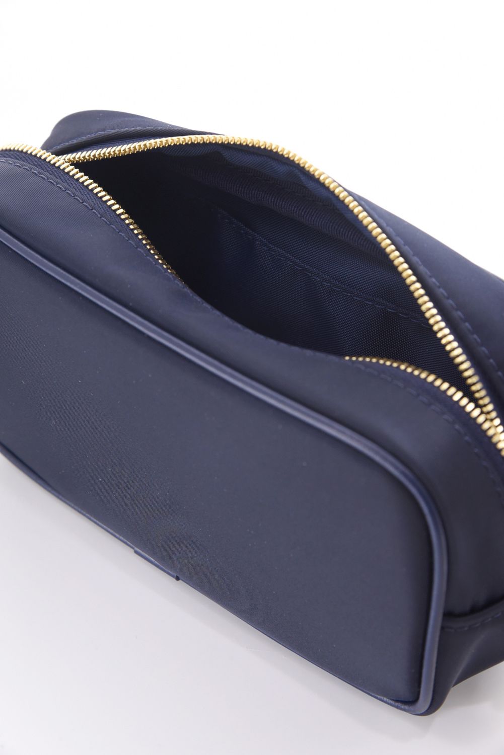 NYLON BAG IN POUCH / LA705 ナイロンバッグインポーチ ネイビー