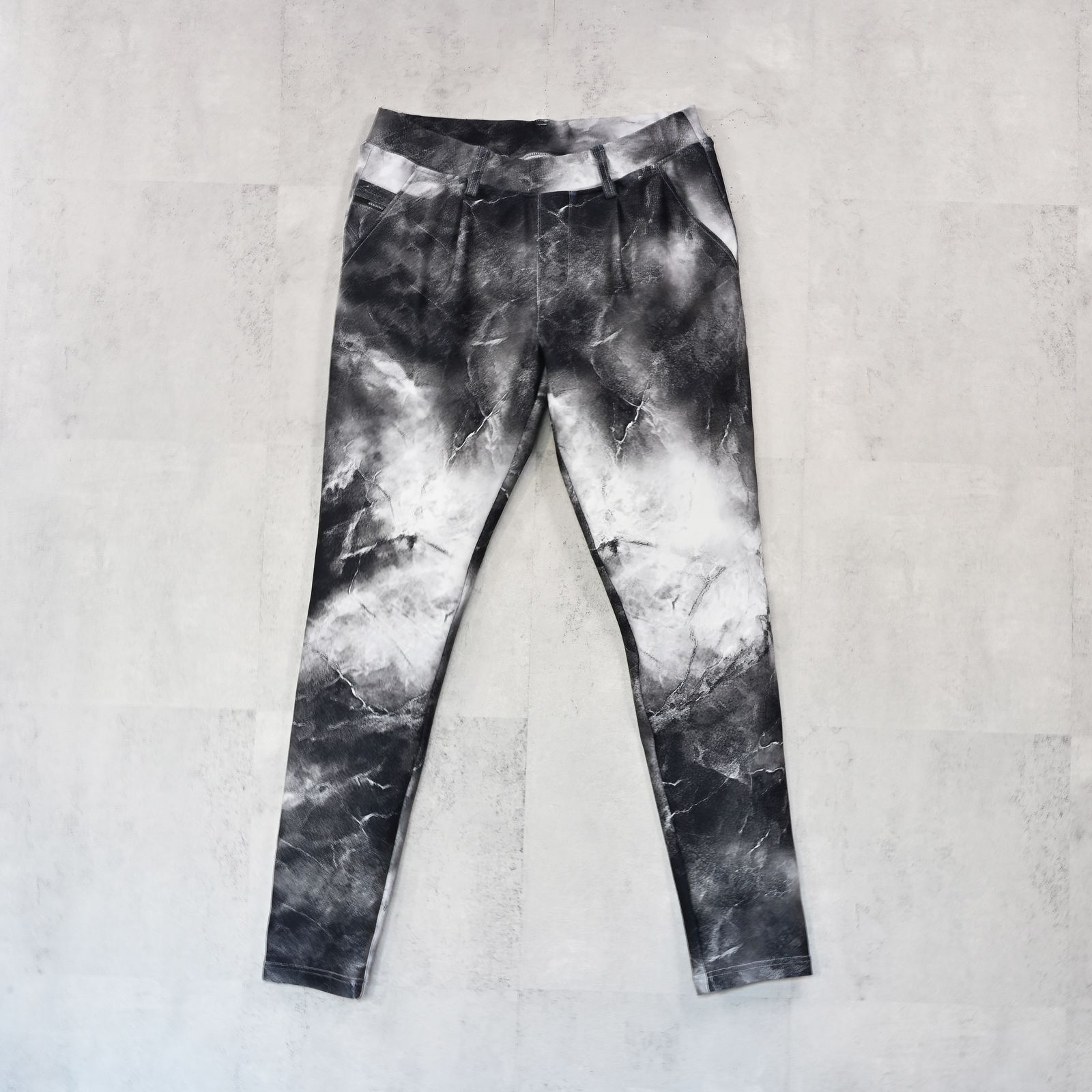 CHRIS EASY TUCK PANTS / ハイテンショントリコット スラックスイージータックパンツ (マーブルブラック) (1月上旬入荷予定) ※オーダー締切:9月7日(月)17時