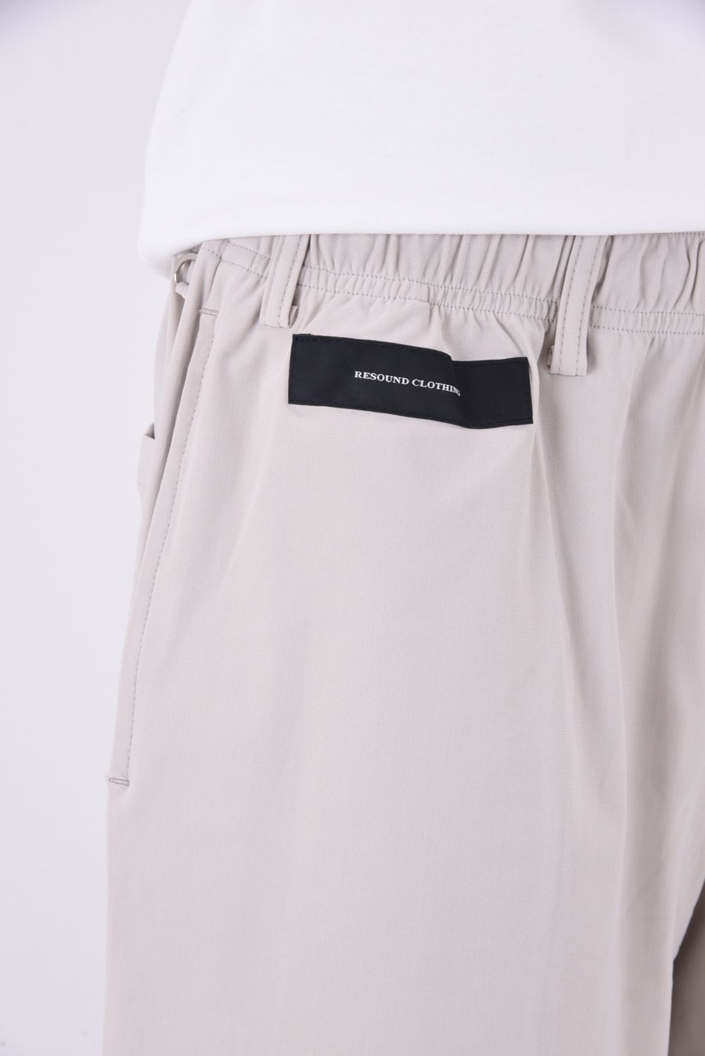 【旧品番】 TV NYLON SHORTS / 高機能ナイロンマイクロファイバー ルーズフィット ハーフパンツ グレージュ