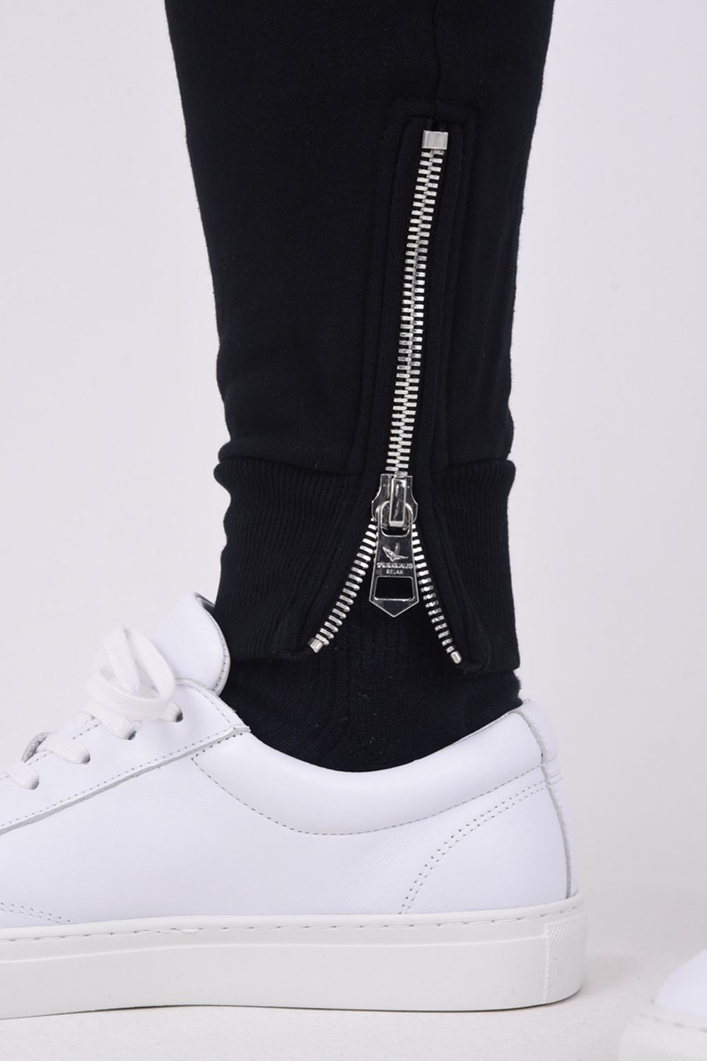 【26SS】 LUXURIOUS ZIP JOGGER PANTS / 裾ファスナー ジョガーパンツ (ブラック)