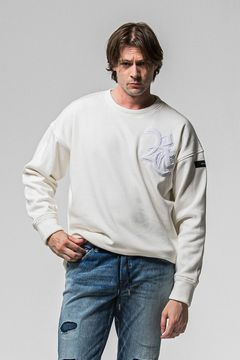 RC CHENILLE VELOURS FLEECE DROP TRAINER / RC刺繍 裏起毛 ロングスリーブ トレーナー (ホワイト) (11月上旬入荷予定) ※オーダー締切：9月1日(月)18:00