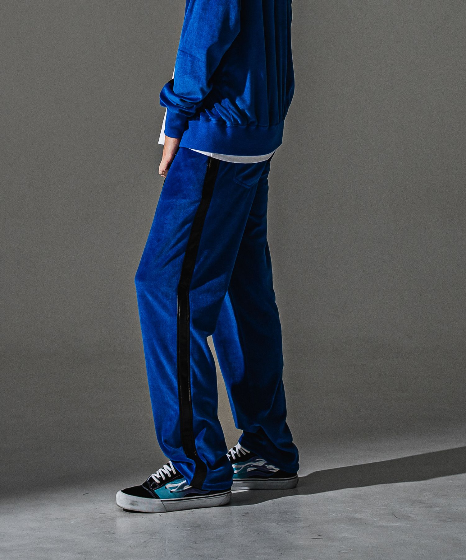 VELOUR SEMIWIDE TUCK PT / ベロア トラックパンツ (ネイビー) (9月中旬入荷予定) ※オーダー締切:5月23日(土)17時