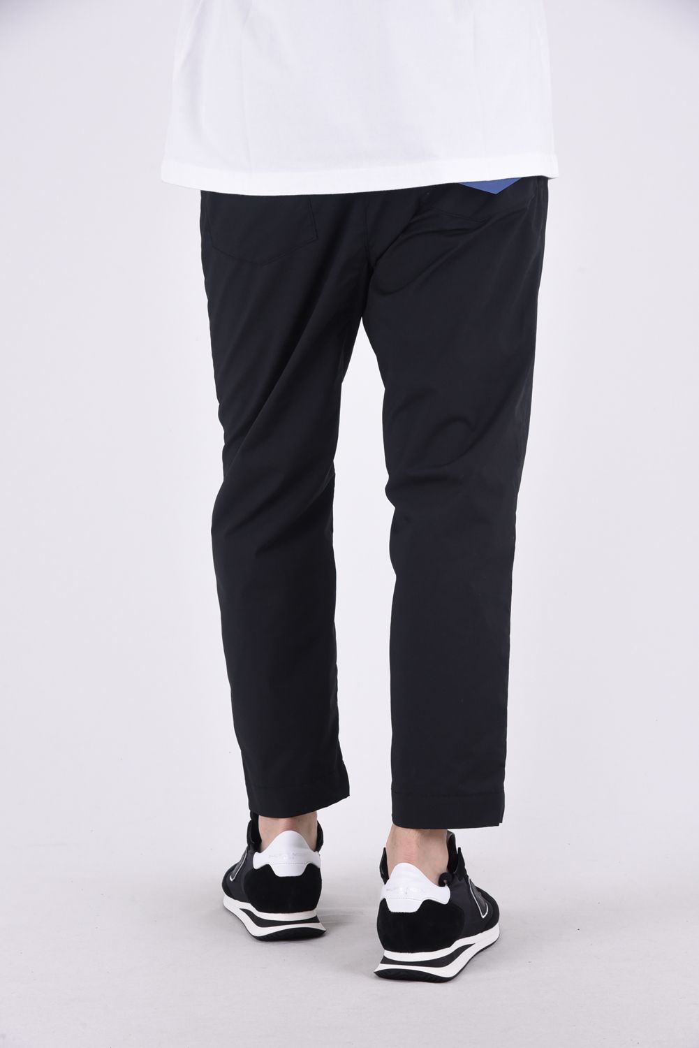 WR TAPERED CROPPED PANTS / テーパード クロップド パンツ ブラック