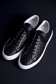 【国内極少数店舗展開】 9838 KIPS-QUILTING / キルティング / KIPSレザー ローカットスニーカー ブラック / ホワイト