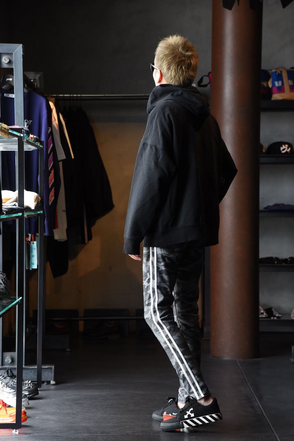 【RESOUND CLOTHING】圧倒的な人気を誇るラインパンツを使用した2021SS 最新スタイル①