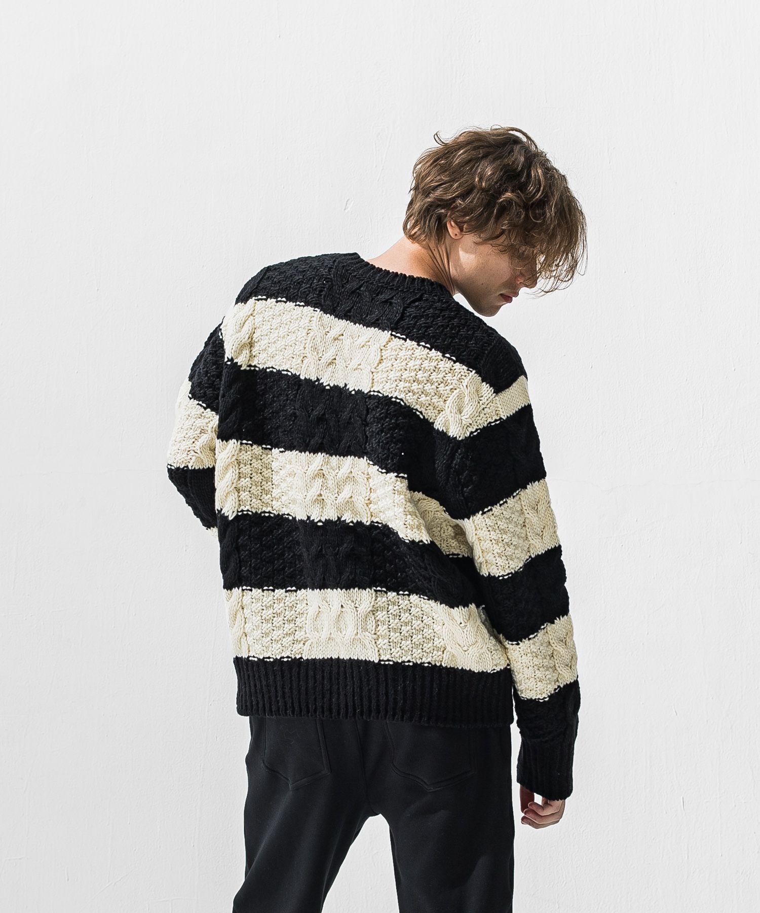 CABLE LAW SWEATER / ケーブル編み ローゲージセーター (ブラック/ホワイト) (10月下旬入荷予定) ※オーダー締切:9月7日(月)17時