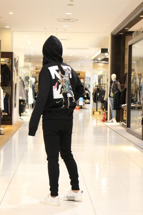 【 OFF-WHITE 】2020AWスタイル