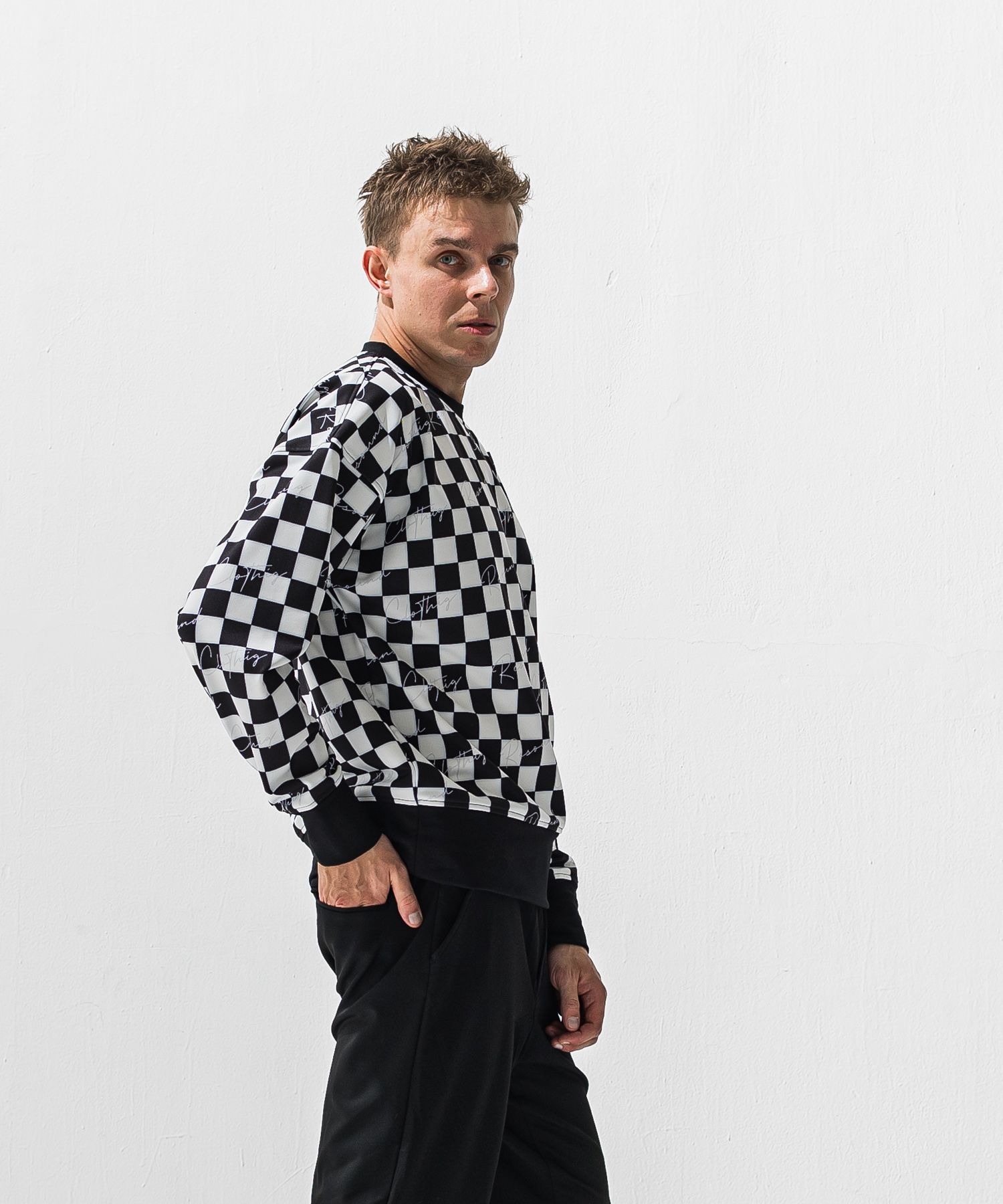 CHECKER BACK FLEECE TRAINER / チェッカーフラッグ 裏起毛トレーナー (ホワイト/ブラック) (11月上旬入荷予定) ※オーダー締切:9月7日(月)17時