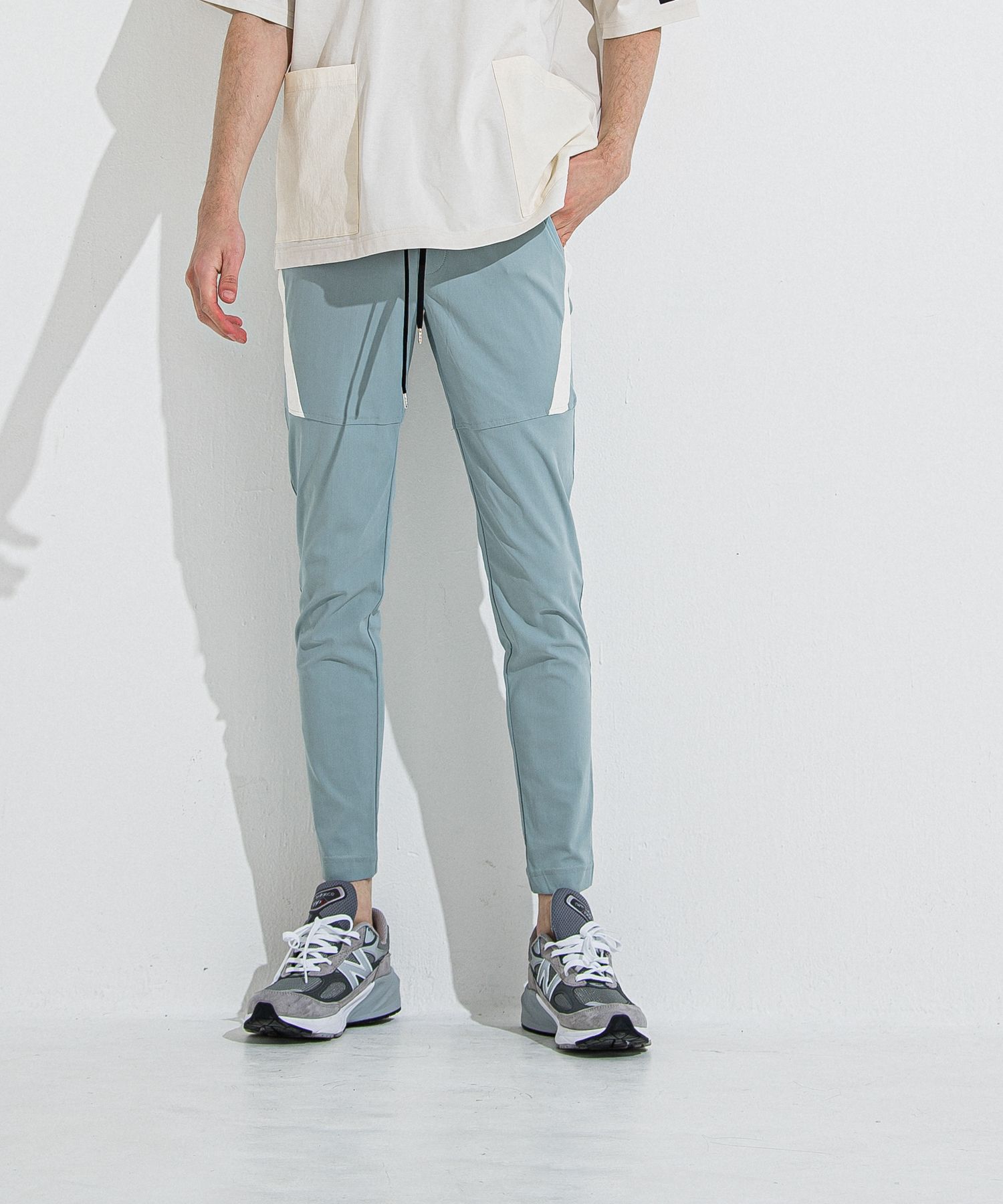 TYLER NYLON PANTS / ストレッチナイロン サイドライン タイトテーパード イージーパンツ (アクア) (5月中旬頃入荷予定) ※オーダー締切:2月15日(日)18時