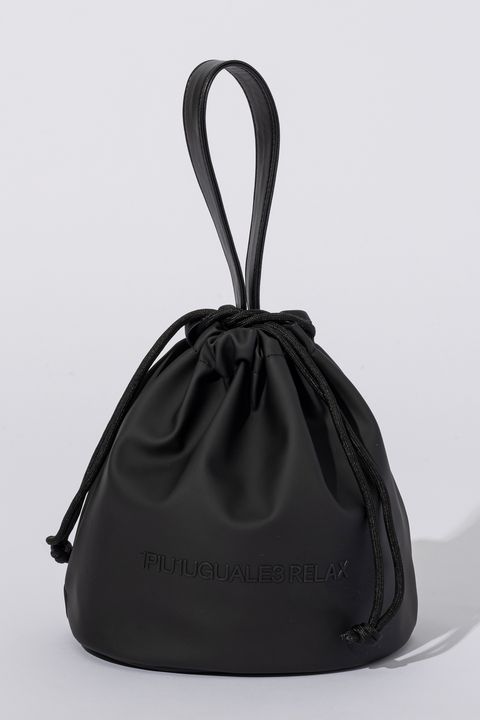 MATTE DRAWSTRING BAG / フェイクマットレザー ブランドロゴ 巾着バッグ (ブラック)
