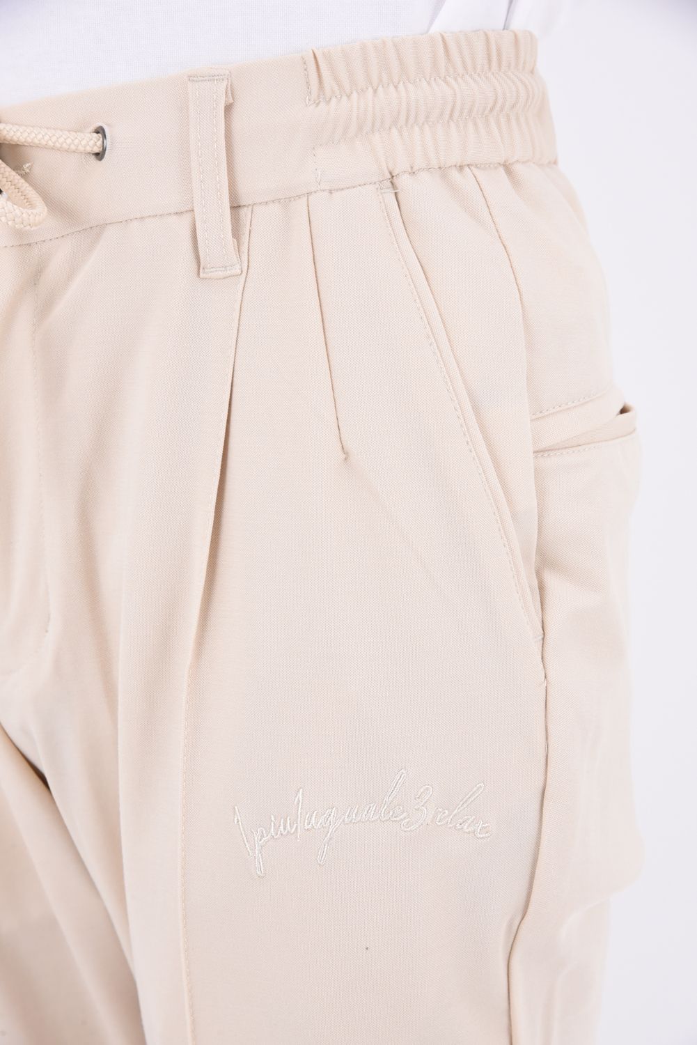 CUT AND SEW SLACKS / アーチロゴ カットソー スラックス ベージュ