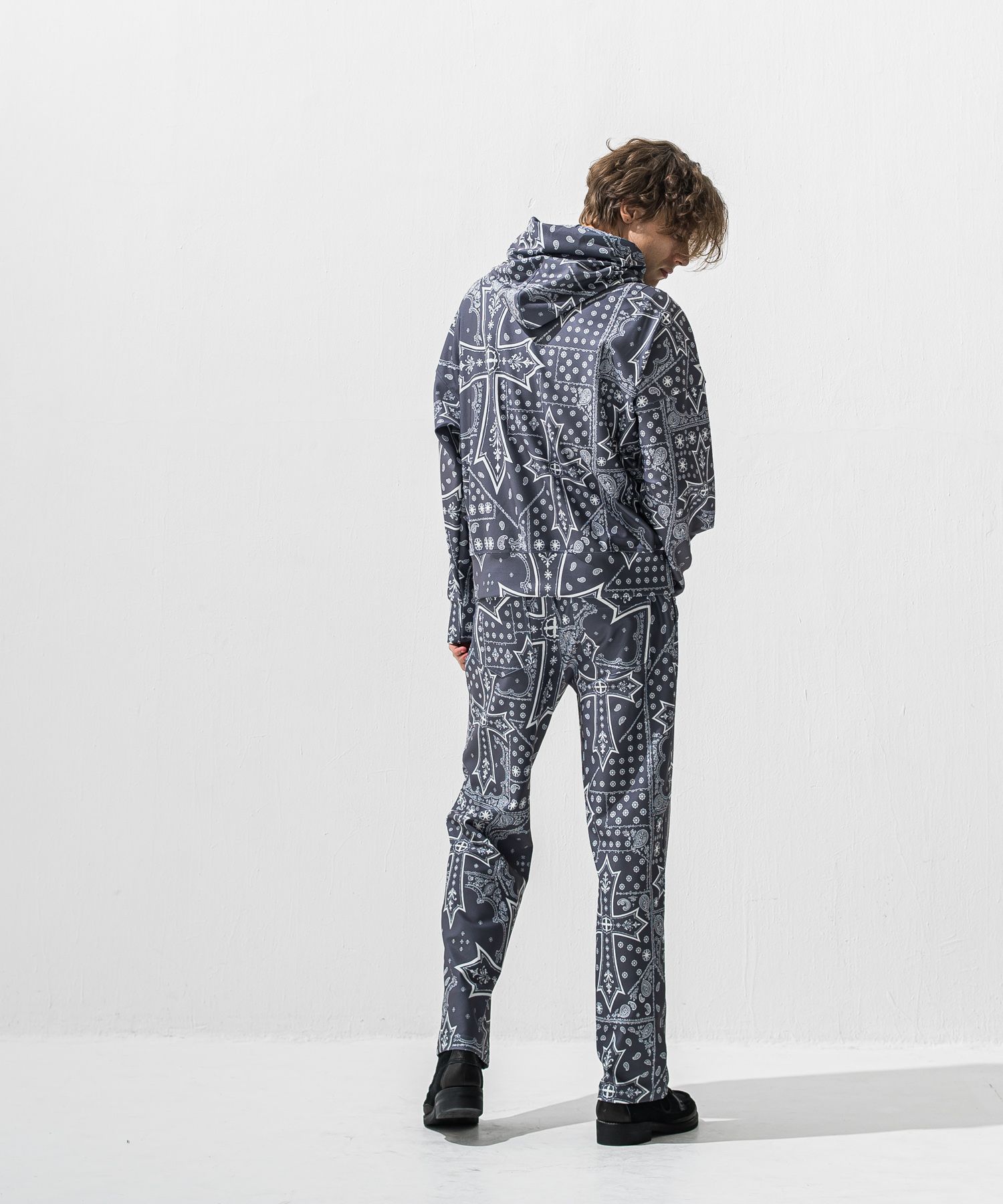 OVER HOODIE / トリコット オーバーパーカー (クロスグレー) (1月上旬入荷予定) ※オーダー締切:9月7日(月)17時
