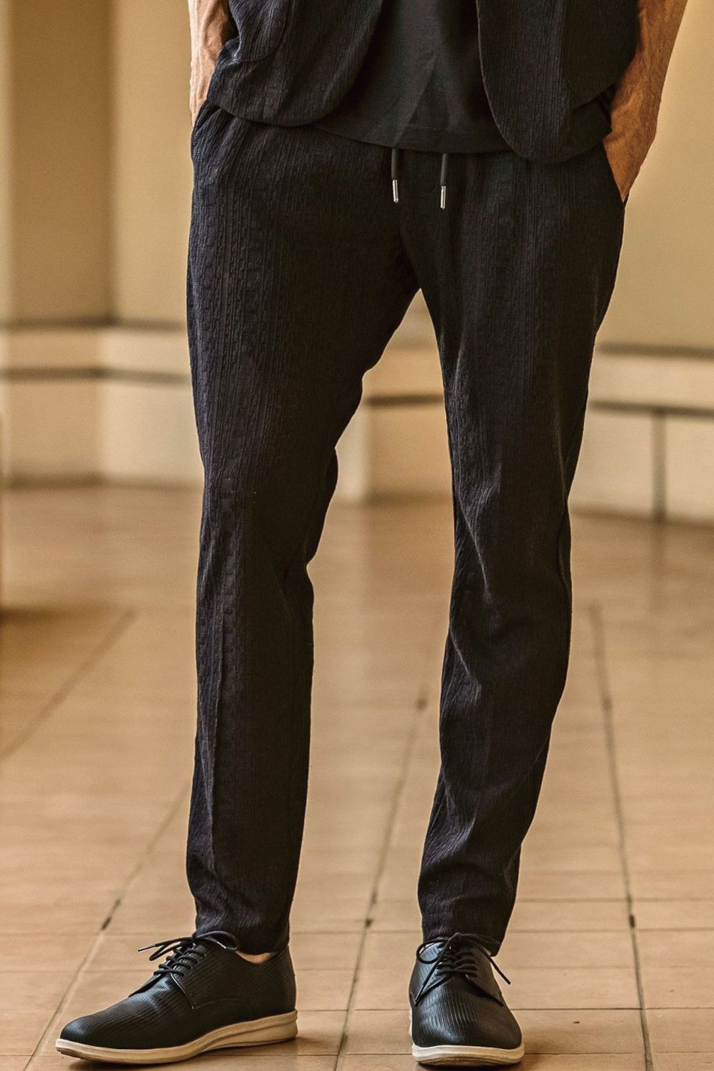 【26SS】【セットアップ】 LINEN TOUCH JACQUARD JACKET & SLACKS / リネンタッチ テーラードシングルジャケット&イージースラックス (ブラック)