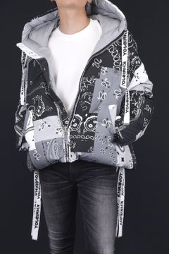 PUFF KHRIS PATCH BANDANA / パッチバンダナプリント ダウンジャケット ミックス